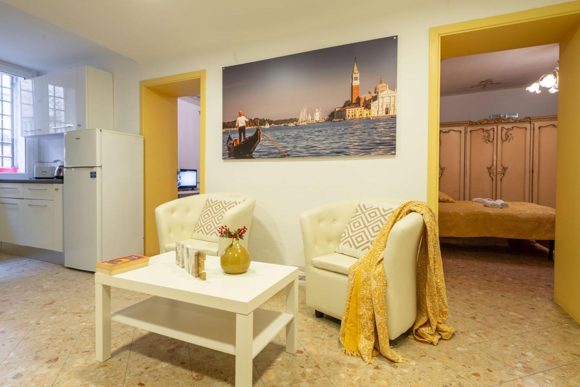 Historical In Center * Venedig