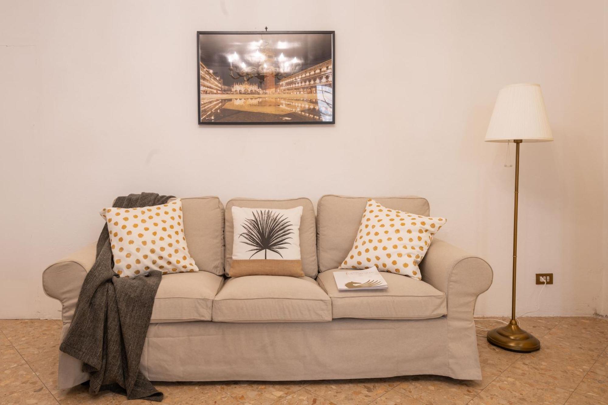 Appartement Historical In Center