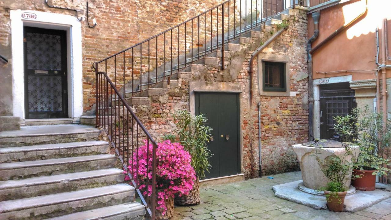 Historical In Center Appartement *